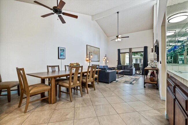 Building Photo - 49986 Avenida Obregon