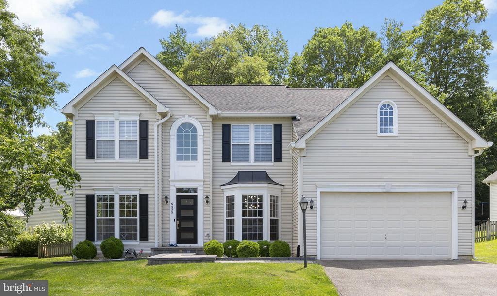 Foto principal - 6455 Saddlebrook Ln
