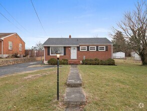 Building Photo - 3113 Oaklawn Ave NW