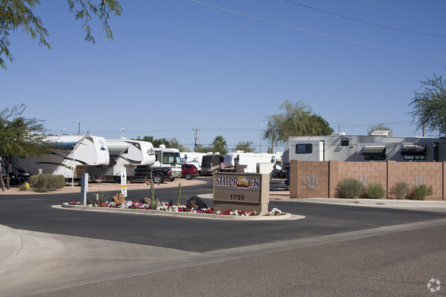 Foto del edificio - Shiprock RV Resort-120 Spaces