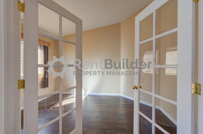 Building Photo - !!CALL US TODAY AT (505) 808-6467 TO SCHED...