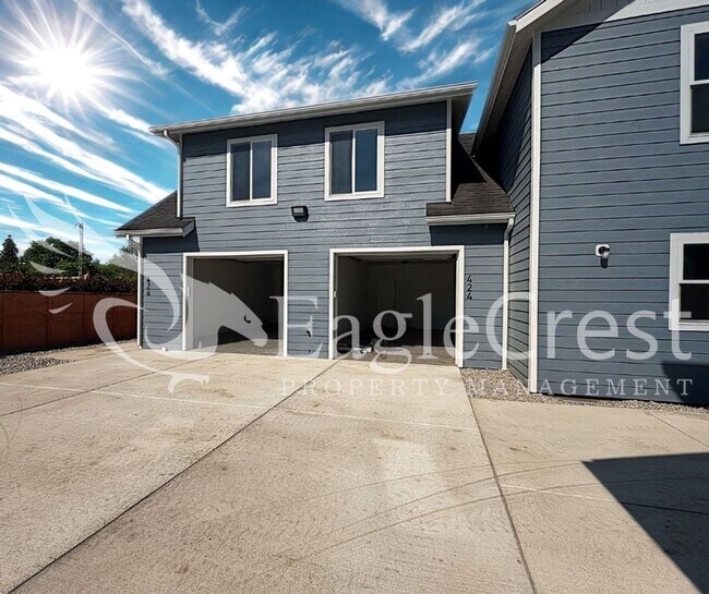 Building Photo - ANKENY