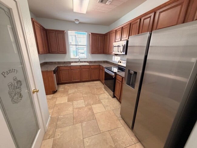 Foto del edificio - Two Story 3Bdm 2.5Ba Tolleson Home