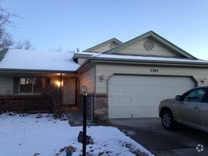 Building Photo - 2204 S Del Norte Dr