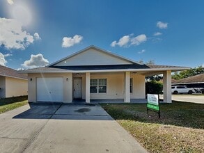 Building Photo - 2105 Pleasure Run Dr