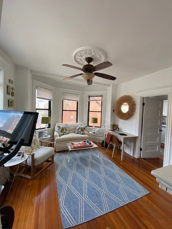 Building Photo - 552 Tremont St