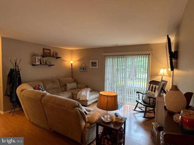 Building Photo - 1707A Denham Ct