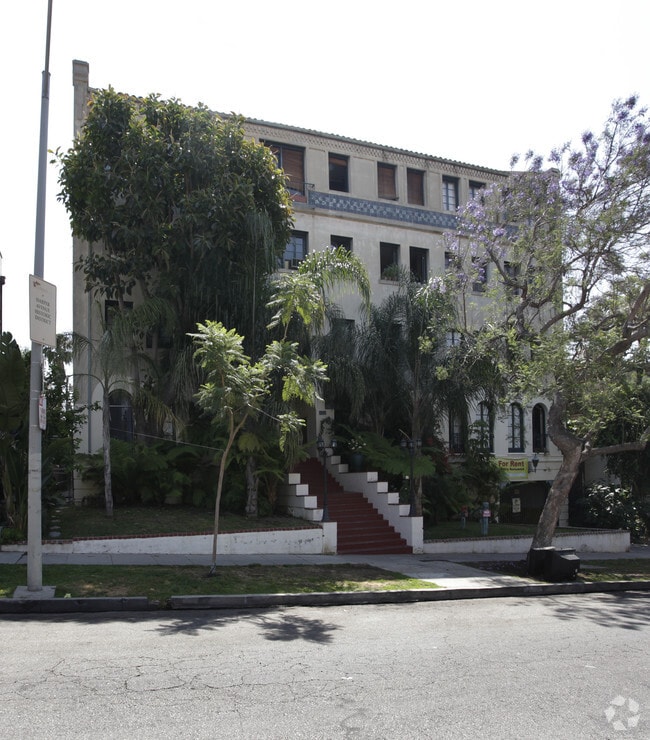 Casa Real Apartments West Hollywood, CA