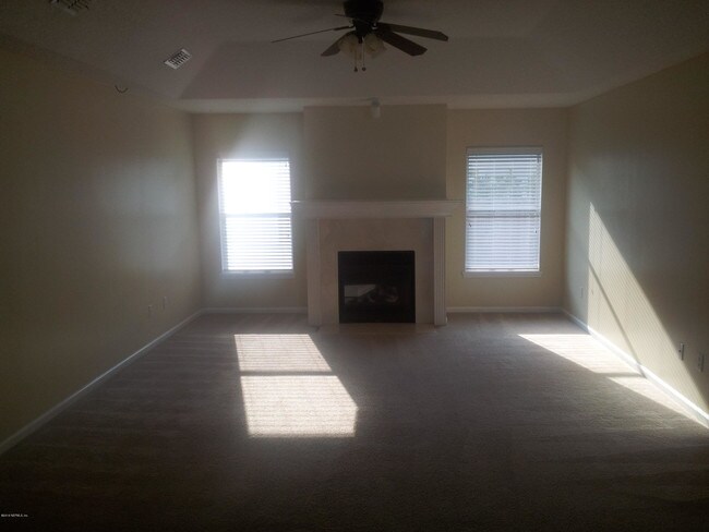 Building Photo - 787 Wakemont Dr