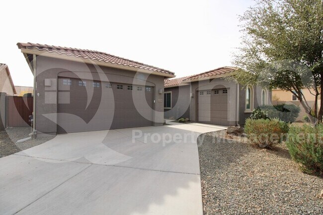 Building Photo - 21459 E Sunset Dr