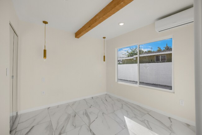 Foto del edificio - 3650 W 111th Pl