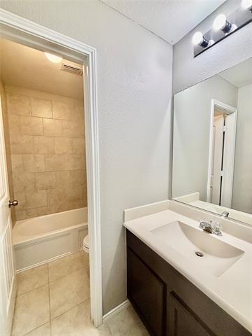 Building Photo - 617 Saguaro Dr