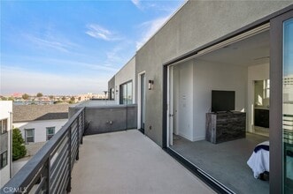 Building Photo - 277 Dockside Ln