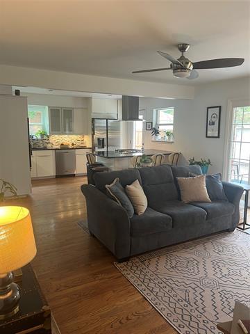 Foto del edificio - 6259 Kenwood Ave