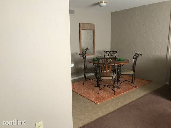 Building Photo - 5522 Woodbrier Dr