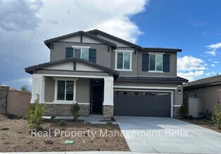 Building Photo - 2506 Wild Rose St