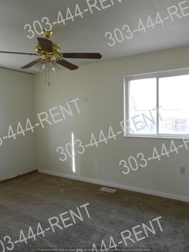 Building Photo - 3 Bedroom Ranch Home in Montbello