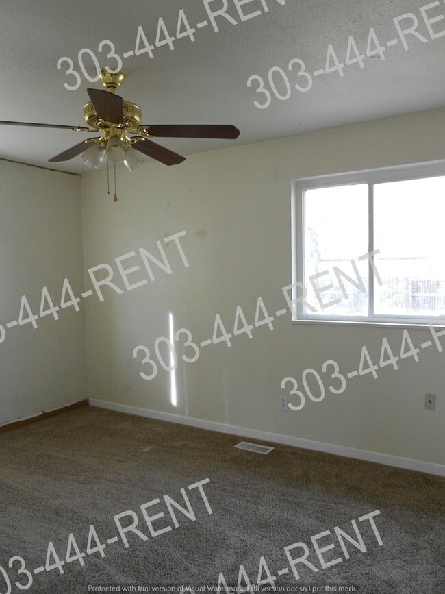 Photo - 3 Bedroom Ranch Home in Montbello