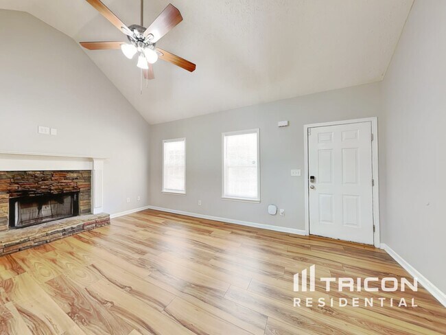 Foto del edificio - 45 Shadowbrook Ct