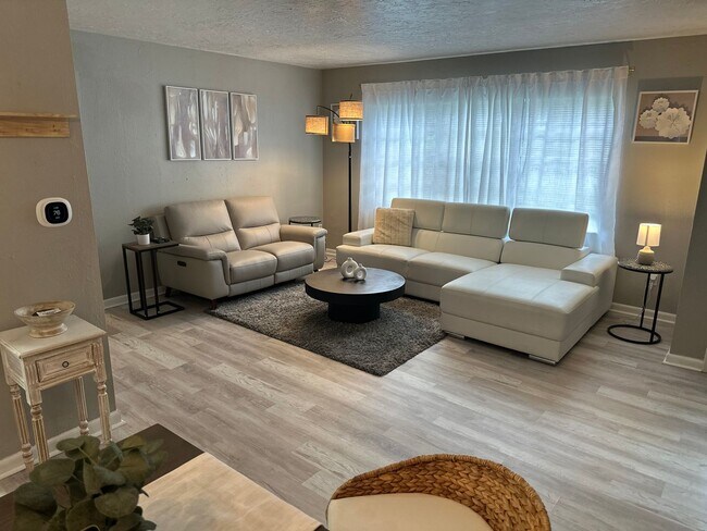 Photo - Short term leases available as well, ask f... House