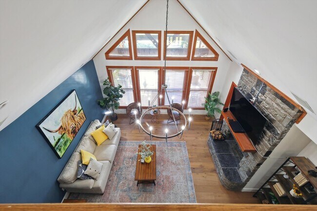 Foto del edificio - 204 Covey Ln