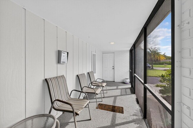 Building Photo - 5503 Bluejack Oak Cir