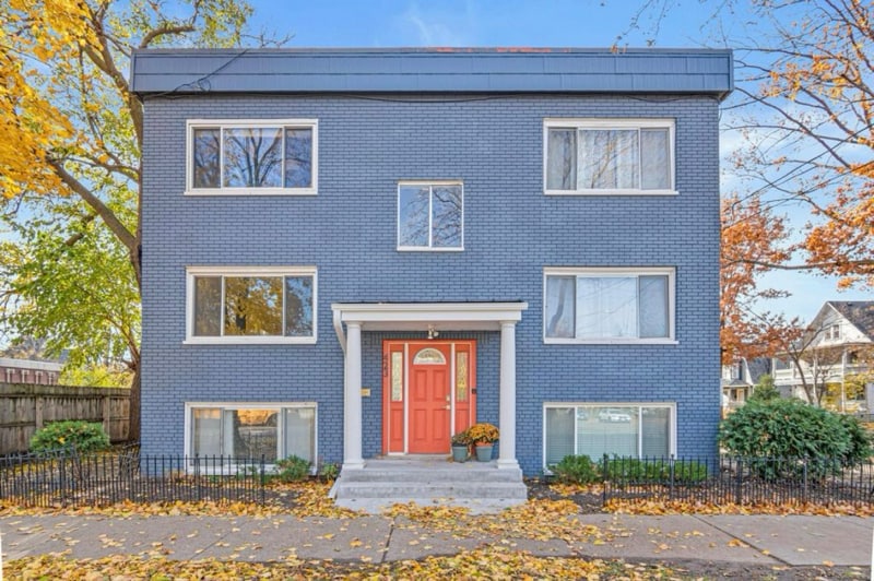 Primary Photo - 423 W 31st St