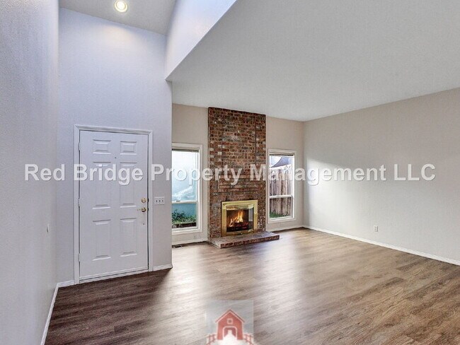 Foto del edificio - 2356 SW 214th Pl