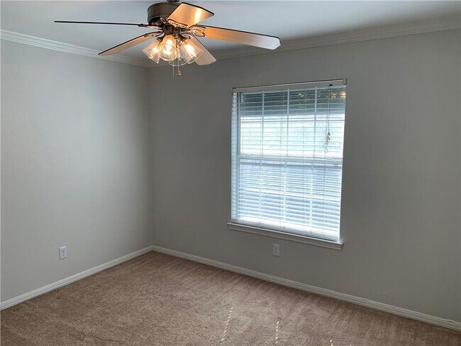 Building Photo - 4008 Shoal Creek Blvd