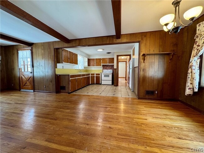 Foto del edificio - 5291 Abbe Dr