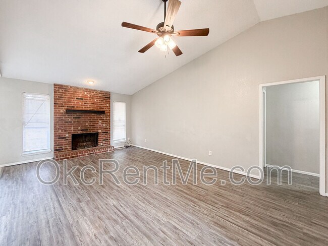 Foto del edificio - 649 NW 17th St