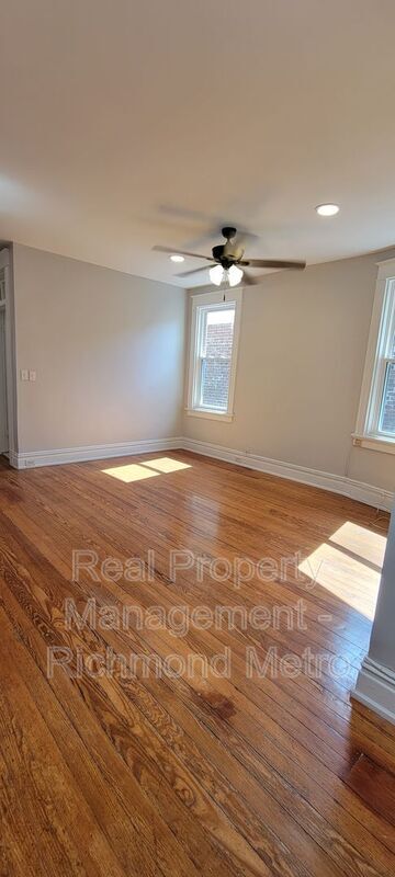 Foto del edificio - 2412 Hanover Ave