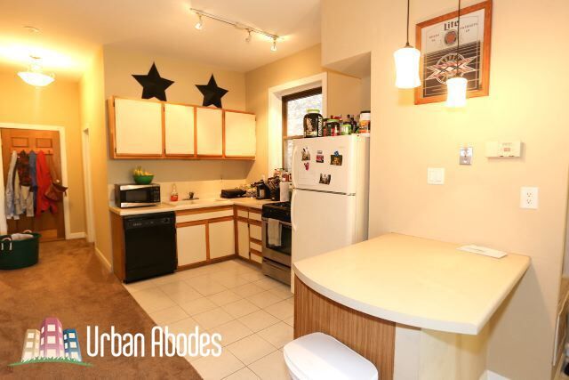 Foto del edificio - 3831 N Southport Ave