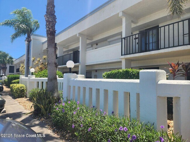 Foto del edificio - 3165 N Atlantic Ave