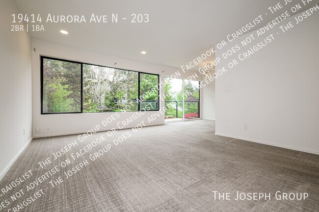 Foto del edificio - 19414 Aurora Ave N