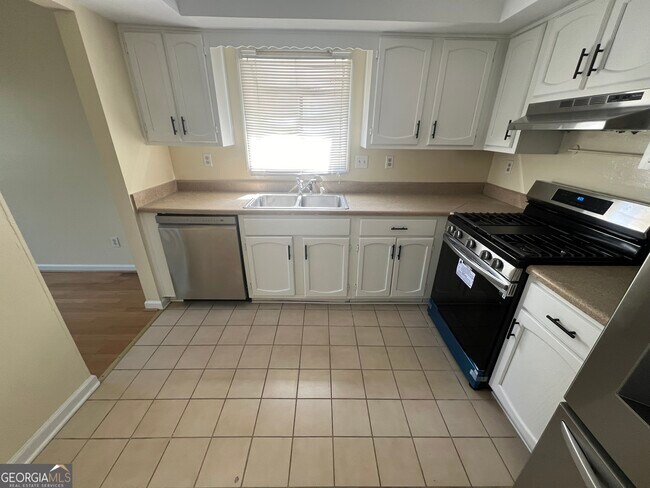Foto del edificio - 3211 Salem Cove Way SE