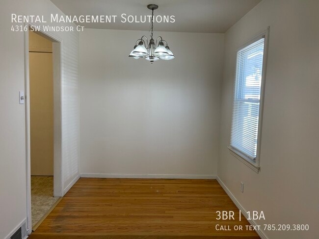 Building Photo - *NEAR WANAMAKER RD* 4316 SW Windsor Ct- 3 ...