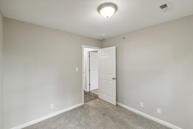 Foto del edificio - The Element Clarksville