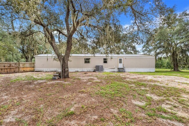 Foto del edificio - 3705 Appaloosa Rd