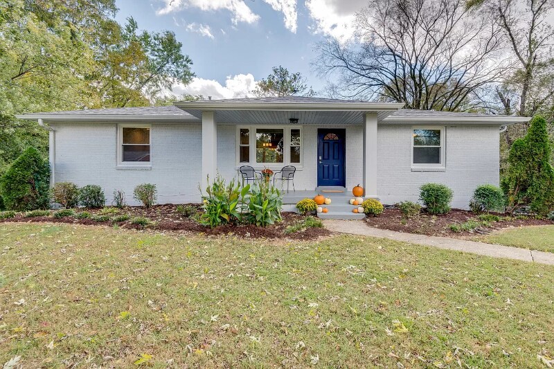 Foto principal - 395 Wimpole Dr