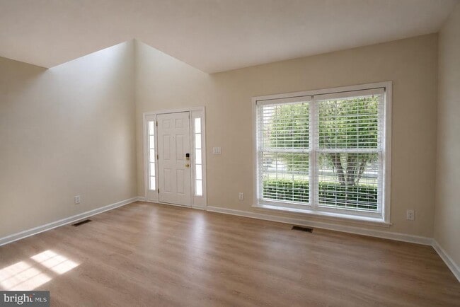 Building Photo - 38 Hot Springs Way