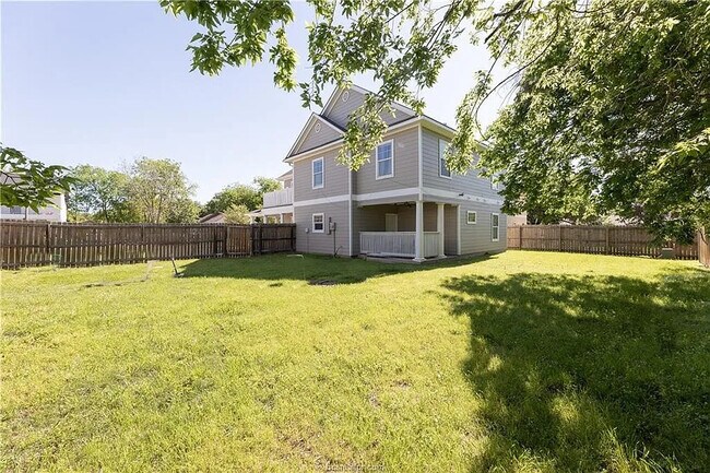 Foto del edificio - 410 Montclair Ave