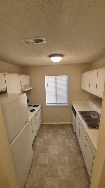 Photo - 320 Brownlea Dr Apartment