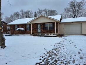 Building Photo - 1800 Preston St