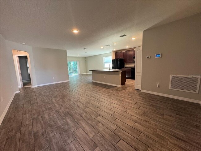 Building Photo - 286 E Fiesta Key Loop