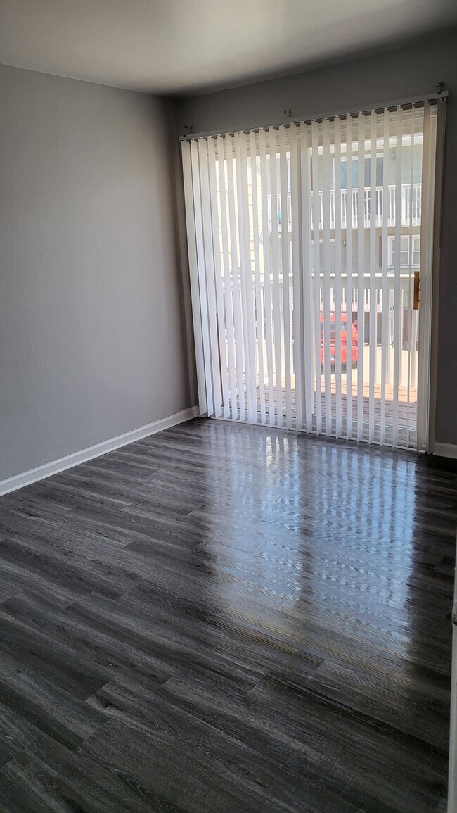 Foto del edificio - 371 W Old Indian Trail