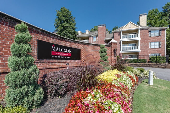 Photo - Madison Brookhaven Apartments