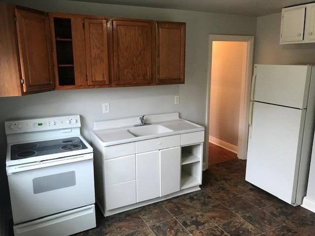 Building Photo - 416 Delcamp Dr