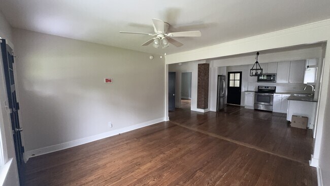 Foto del edificio - 430 Hickman St