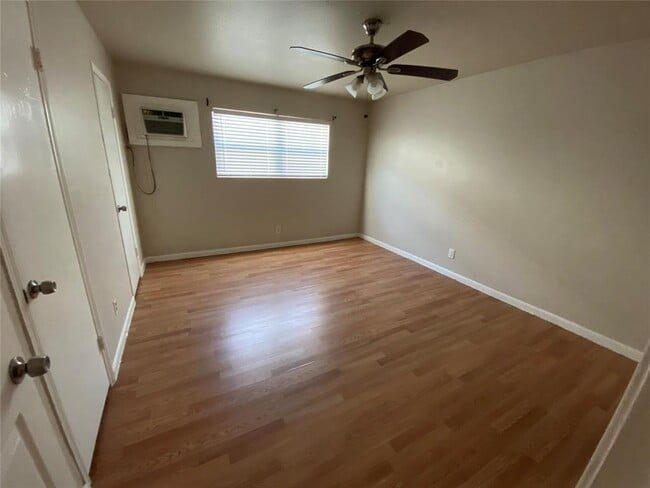 Foto del edificio - 502 W Alabama St